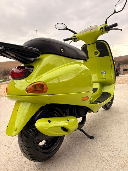 Vespa piaggio 49cc recent adus !impecabila