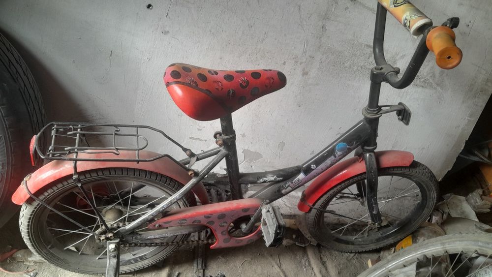 Не дорого,срочна продам