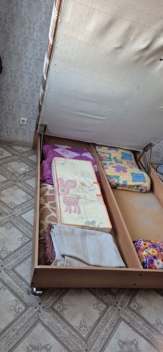 Кровать двухспальная