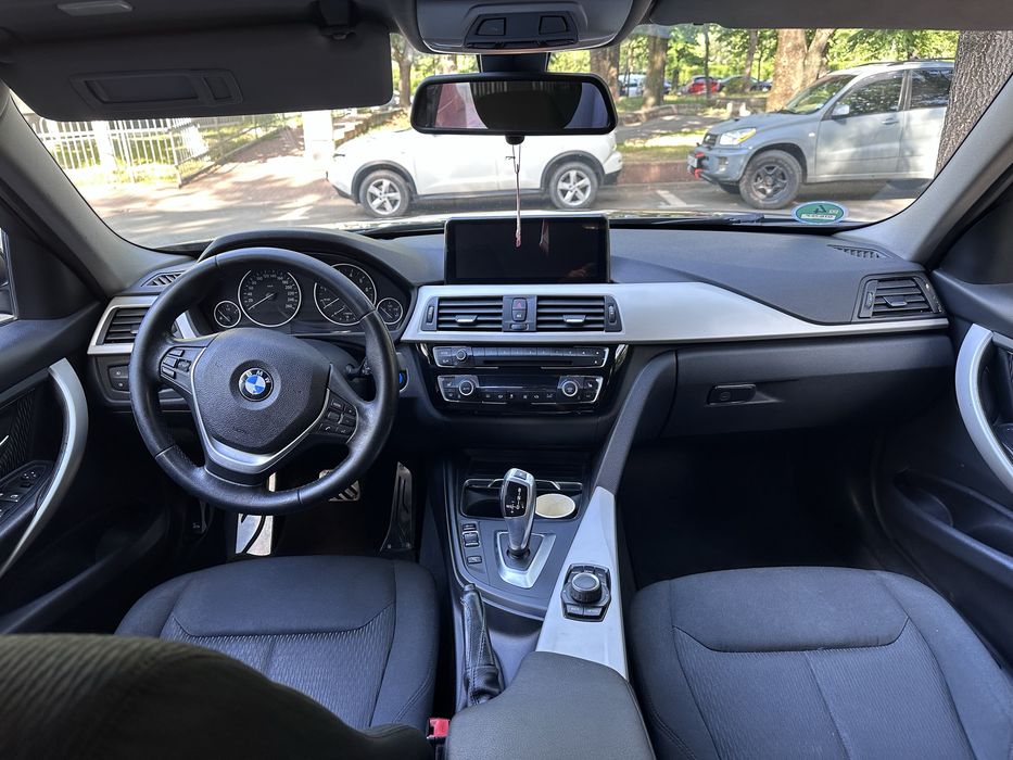 BMW 3 Series 2017 — imagine 5