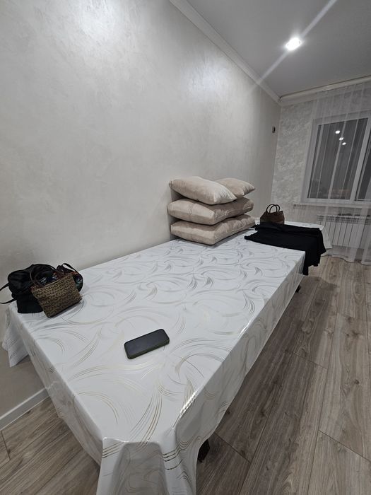 Гостевой стол кухни