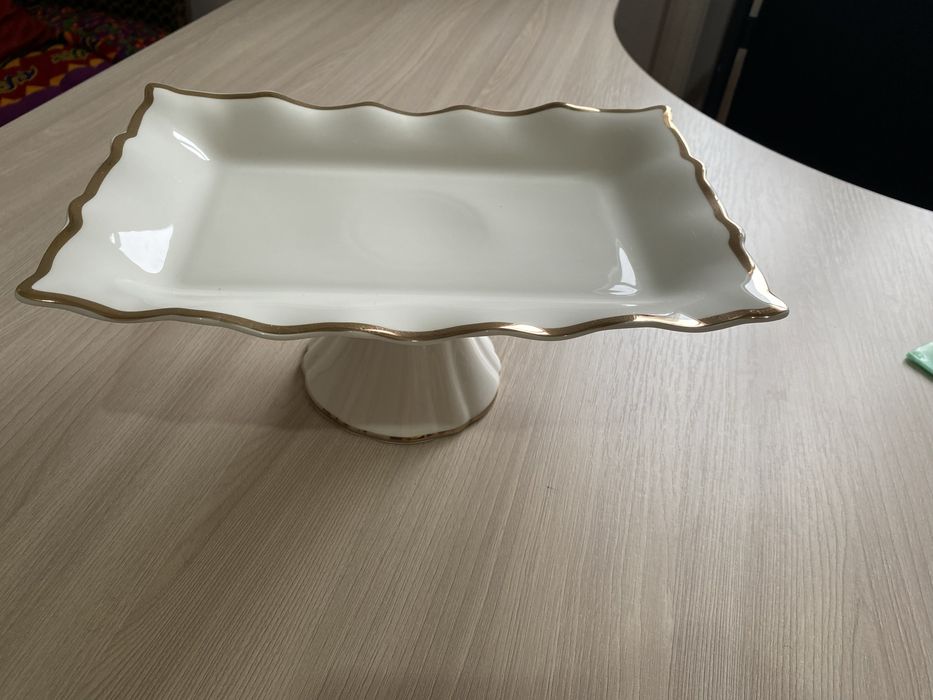 Тарелки на ножках 2 шт