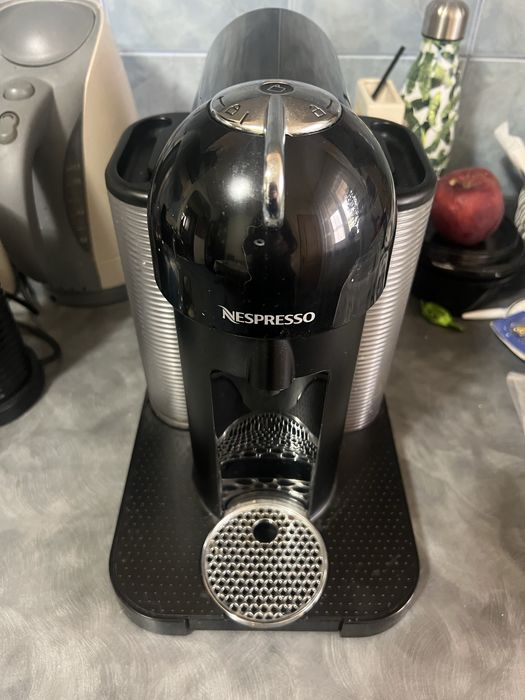 Aparat cafea nespresso vertuo