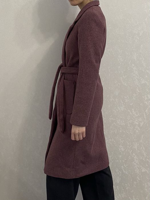 Пальто утепленное женское