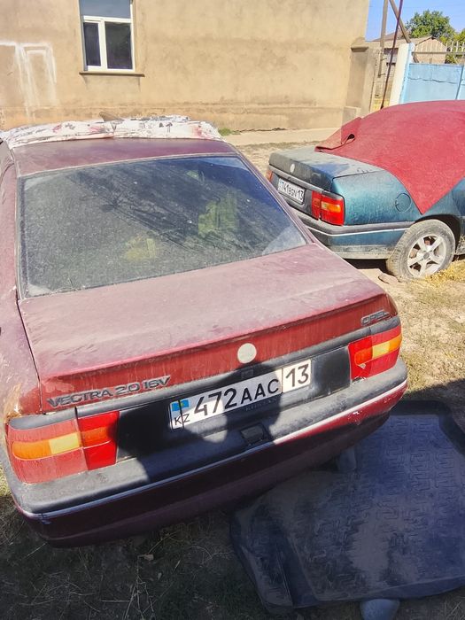 Опел в запчасти машина