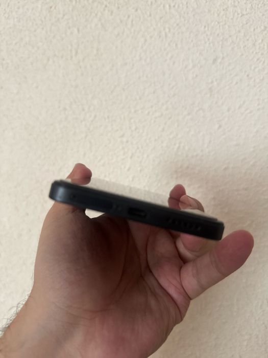 Redmi Note 14 8/256 GB sotiladi ideal xolatda, koʻp ishlatilinmagan.