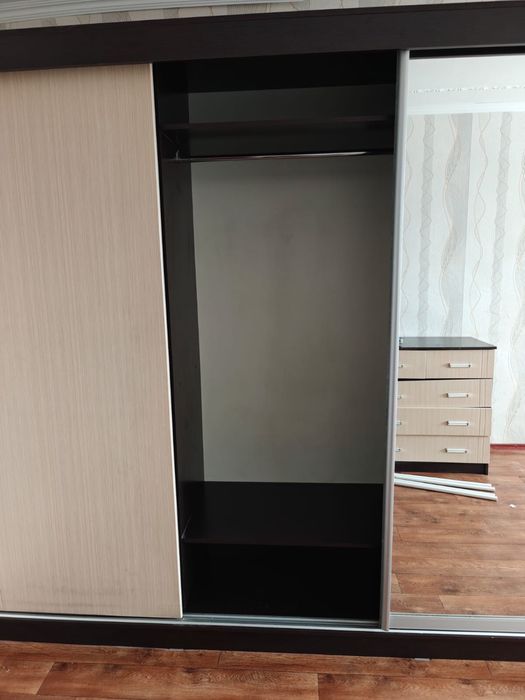 Спальний гарнитур