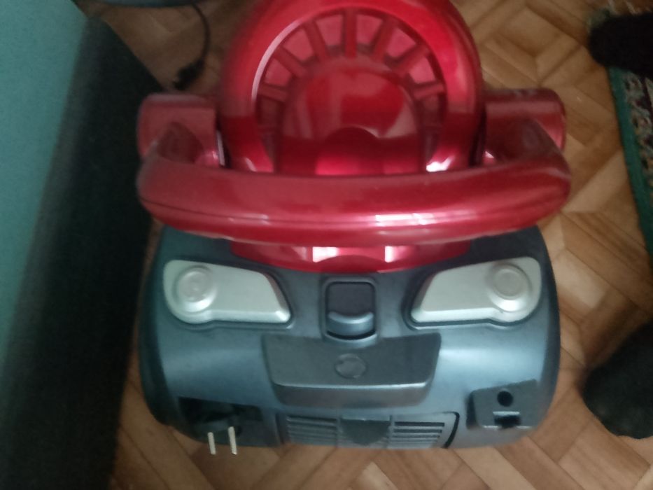 Продам пылесос в хорошем состоянии