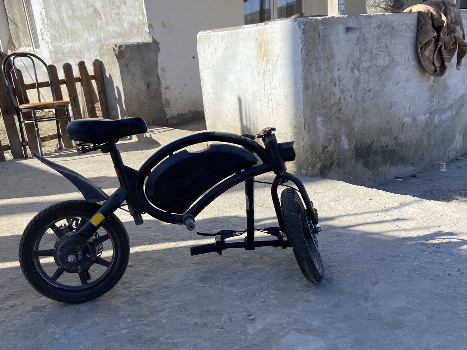 Vand trotineta  urban glide bike