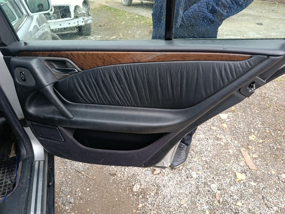 Мерседес 210. Рестайлинг