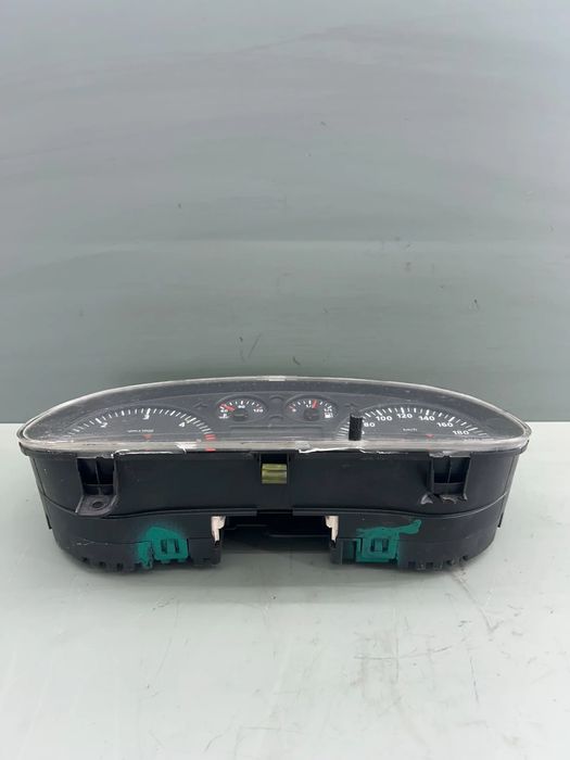 Ceasuri bord 88311292 Seat Leon 2001 1.9 TD MT (110 hp)