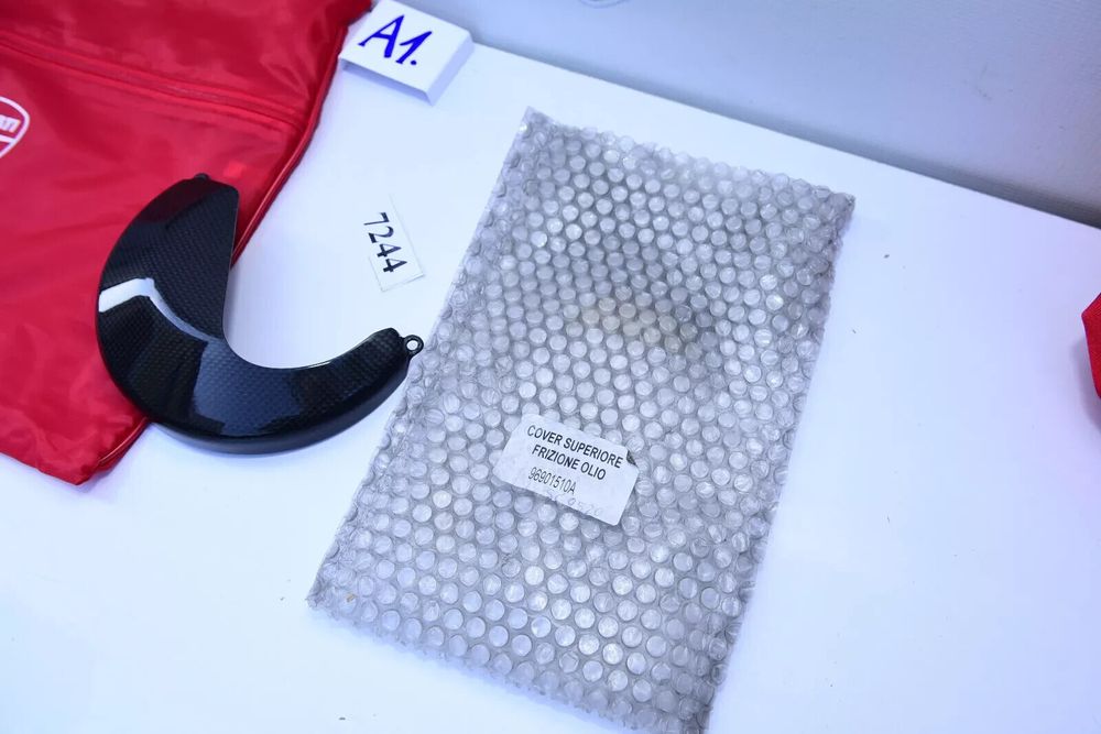 OEM Carena capac ambreiaj CARBON DUCATI STREETFIGHER 1098 848 1198
