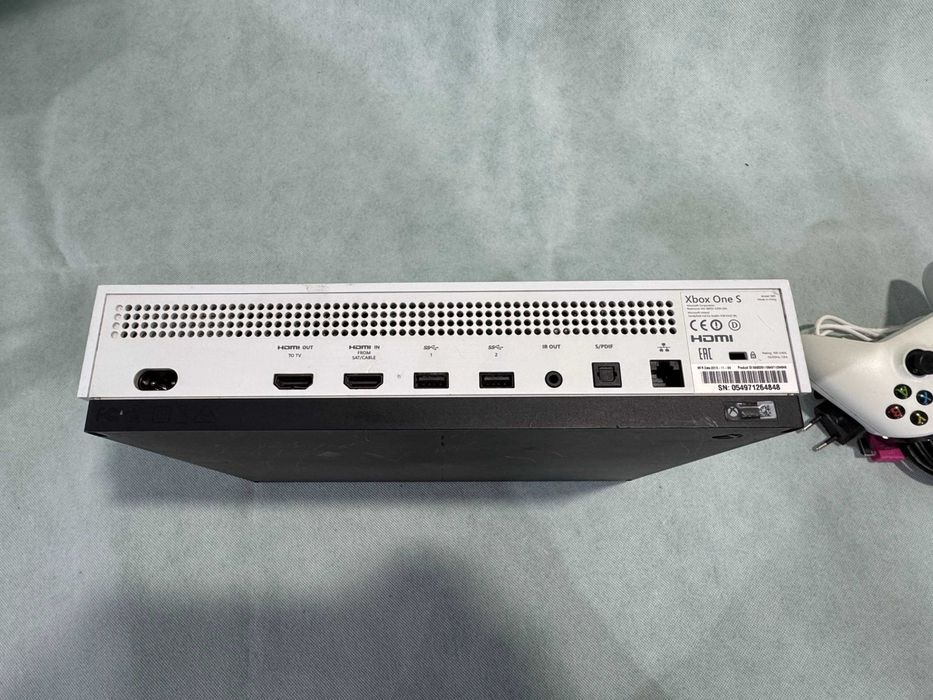 Конзола Xbox One S /2016 / 1ТB / X5