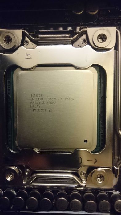 ASUS RAMPAGE IV Formula LGA2011 + Intel Core i7 3930k + 32GB DDR3