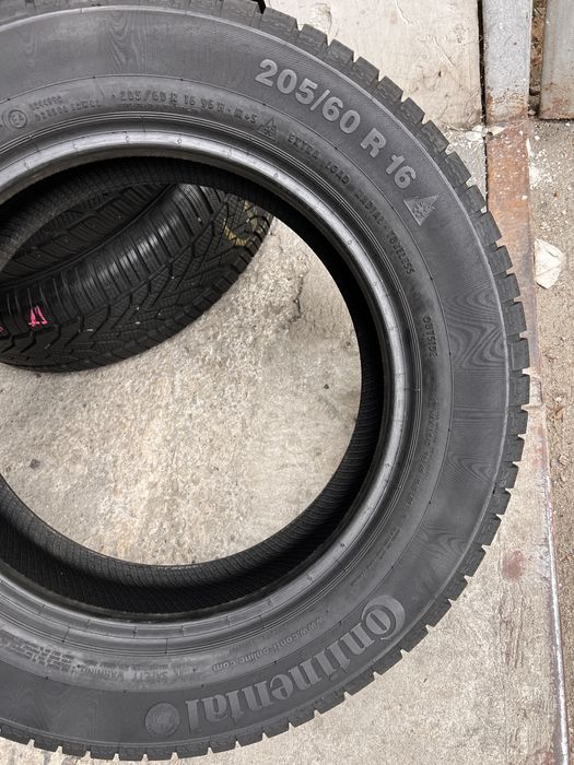 4 anvelope iarna 205/60/16 , Continental , 8.5 mm