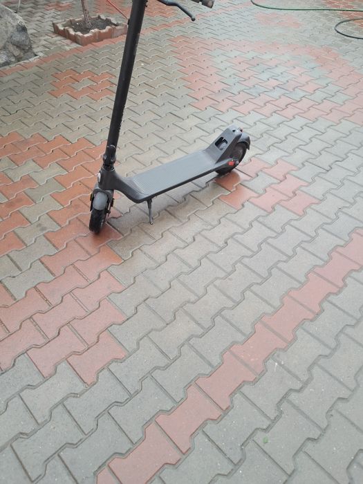 Xiaomi Electric Scooter 4 Lite (2nd Gen)