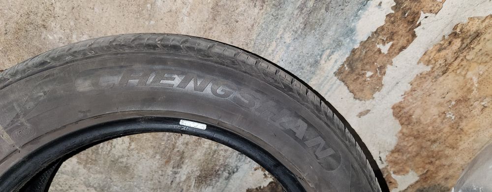 Продавам 4 броя  летни гуми 205/55/16