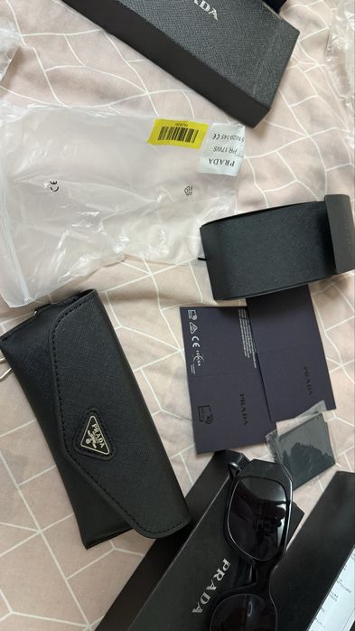 Дамски слънчеви очила Prada
