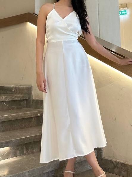 Белое платье Gaissina