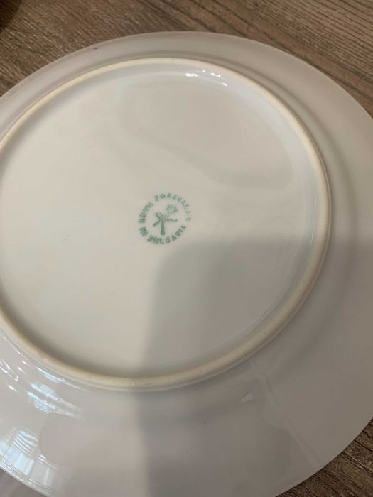 Чинии и плата порцеланови и стъклени от соца