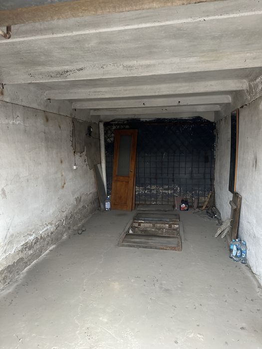 Продам Гараж. Левый берег