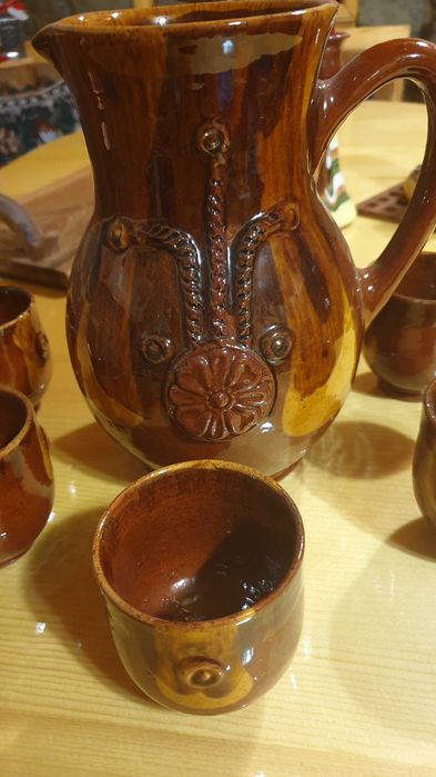 Нов керамичен сервиз за механа