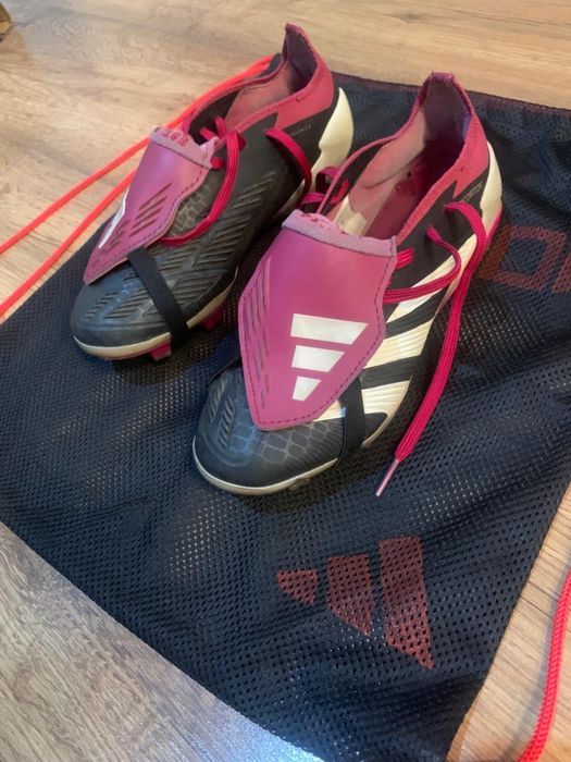 Бутсы Adidas predator