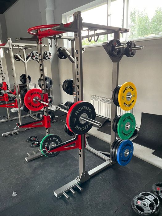 Турник,силовые тренажёры