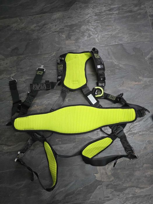 Комплект за височинна работа