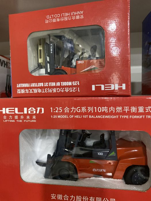 Игрушки  на АВТОКАРА