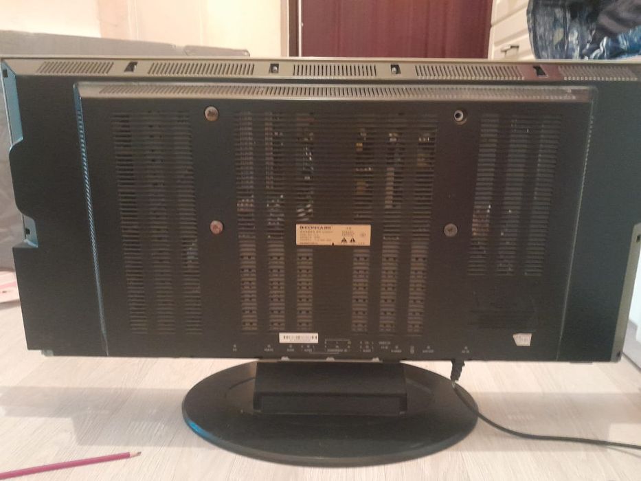 Продам телевизор  KONKA   на запчасти