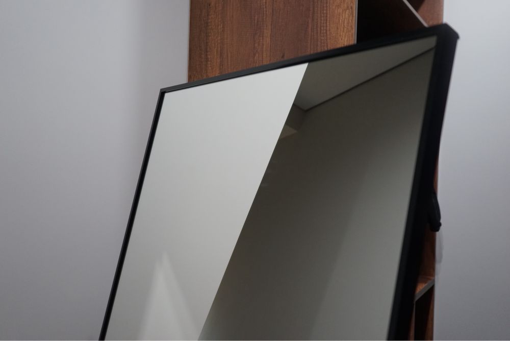 Зеркало напольное