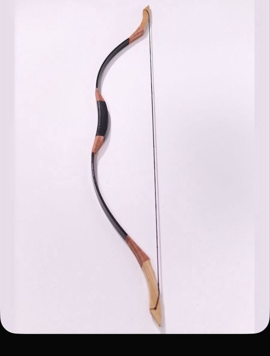 Детский лук и стрелы