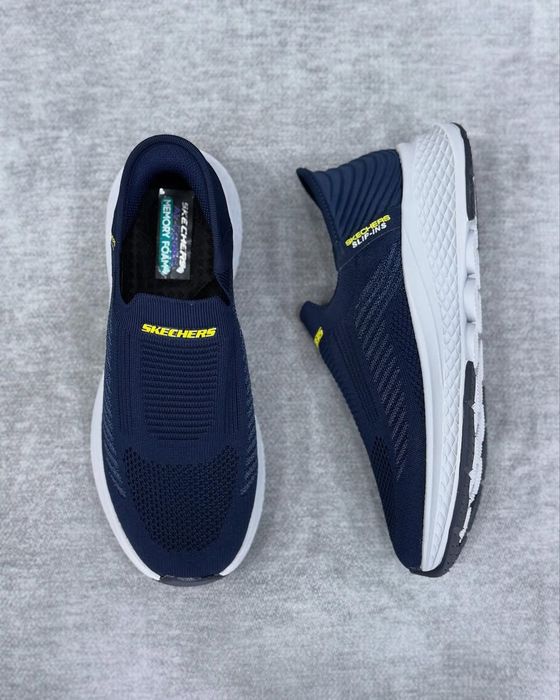 SKECHERS New Collection