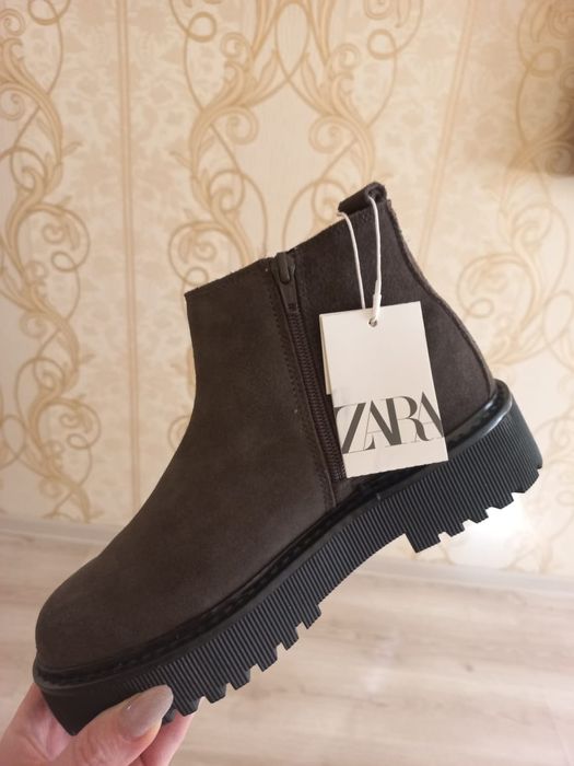 Продам Челси ZARA