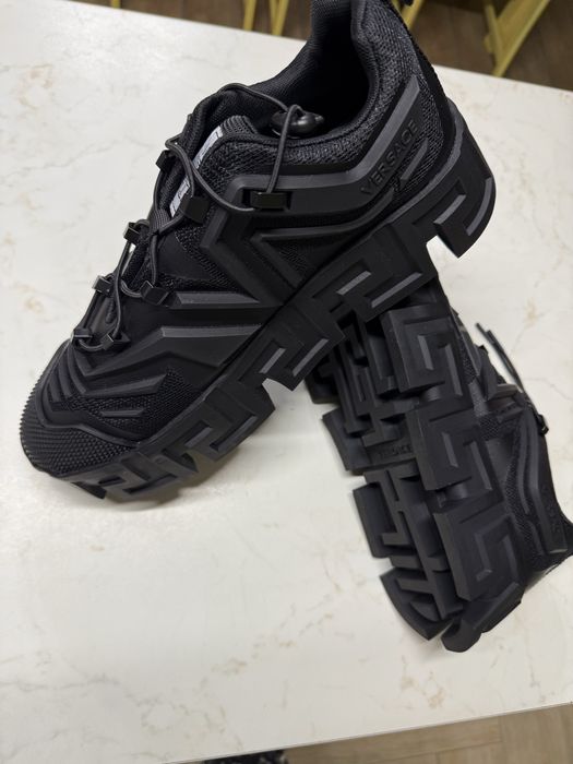 Versace Greca Labyrinth