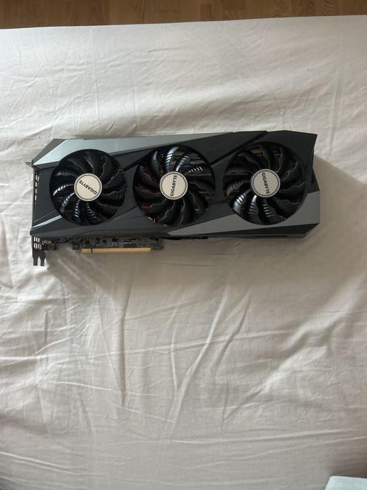 Vand placa video  rtx 3070ti