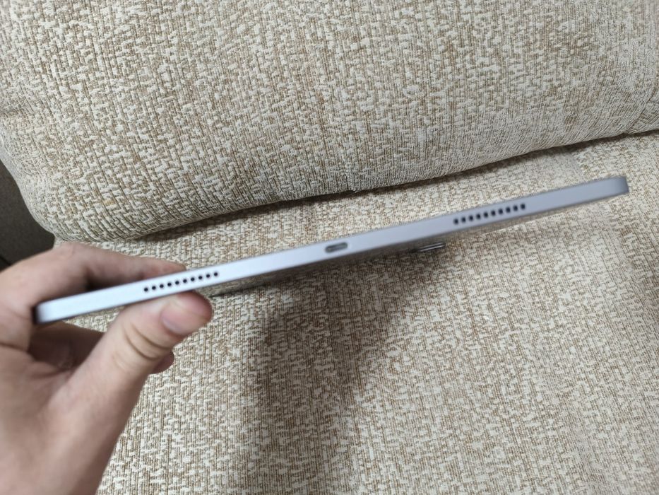 iPad pro 12.9(6gen) m2 128gb возможен обмен