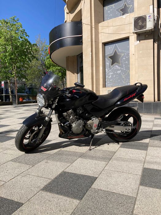 Vand Honda Hornet CB600F naked, an 2001