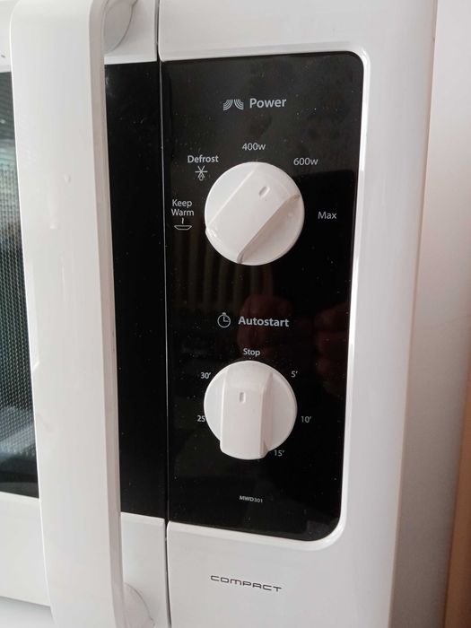 Микровълнова фурна WHIRLPOOL MWD-301 WH
