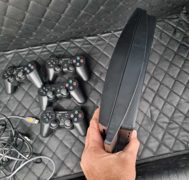 Playstation 3 sotiladi