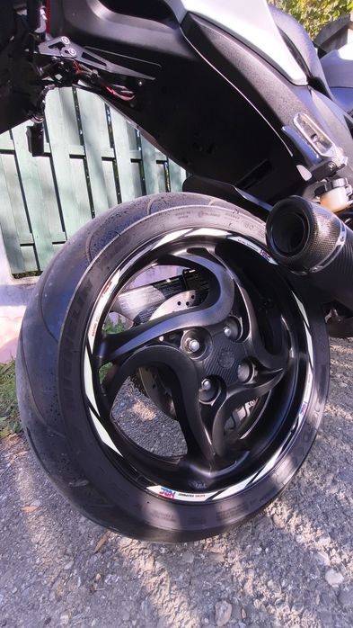 Honda CB 1000R-impecabila