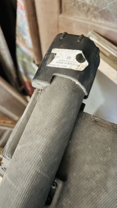 Шторка в багажник