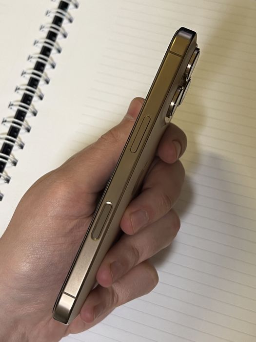 iPhone 16 Pro Desert Titanium ca nou