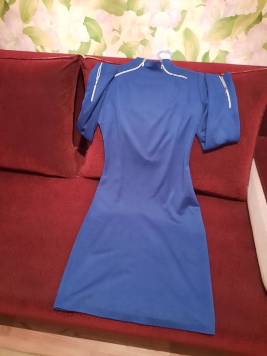 Продается  платье.