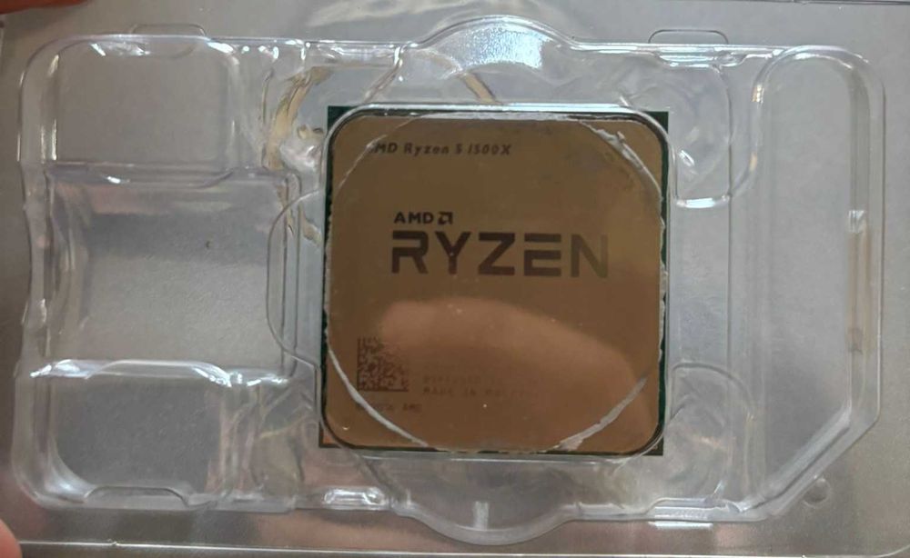 Vand Procesor Ryzen 1500x cu Cooler Stock Perfect Functional