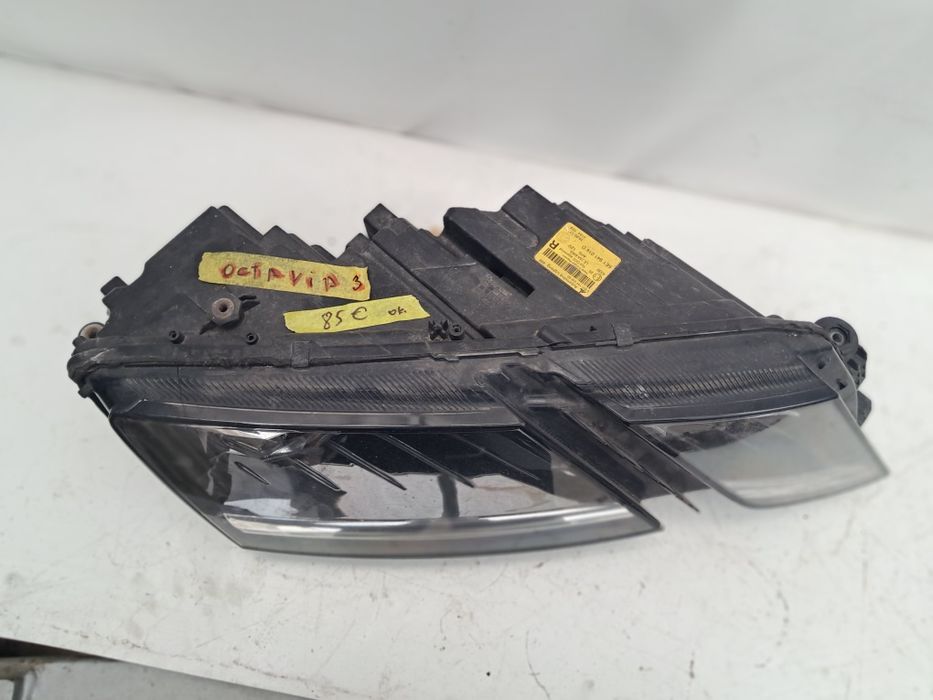 Фар Skoda Octavia 3