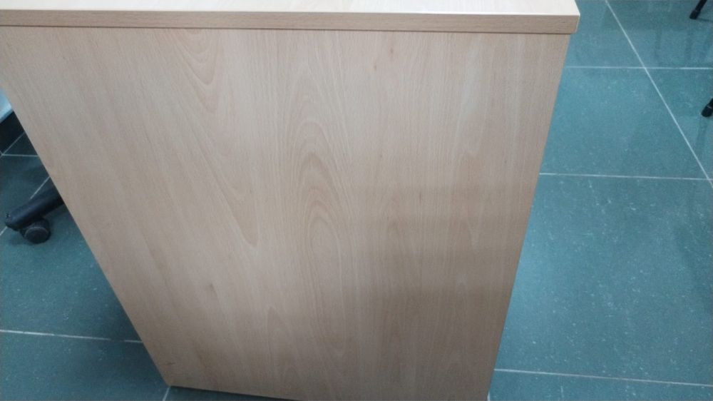 Стол офисный, срочно