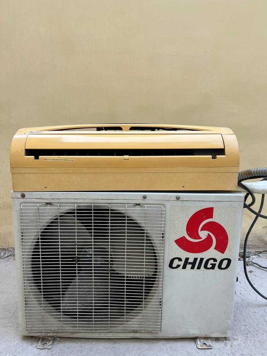 Продаю кондиционер CHIGO-9000 BTU режим зима -лето
