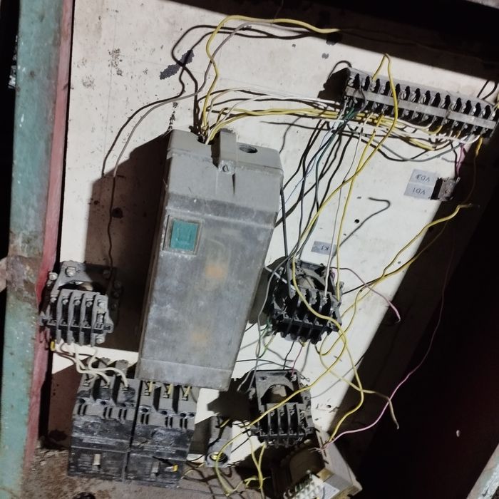 Elektra shit  ishlab turgan yechilgan ..Narxi 700.000